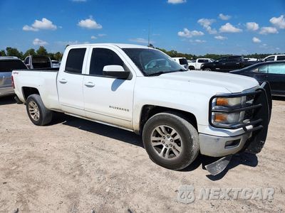 Czwarte zdjęcie samochodu z boku: 2015 CHEVROLET SILVERADO K1500 LT VIN:1GCVKREC5FZ237109 - miniatura