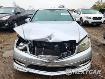 Piąte zdjęcie samochodu w środku: 2010 MERCEDES-BENZ C 300 4MATIC VIN:WDDGF8BB6AR086959 - miniatura