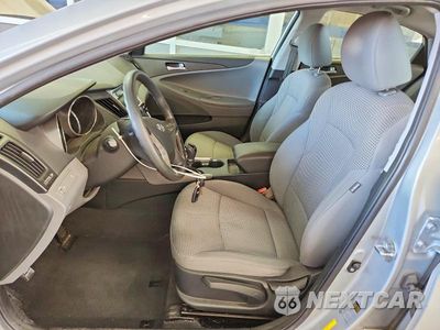 Zdjęcie 7 z 12 samochodu: 2011 HYUNDAI SONATA GLS VIN:5NPEB4AC6BH013308 - miniatura