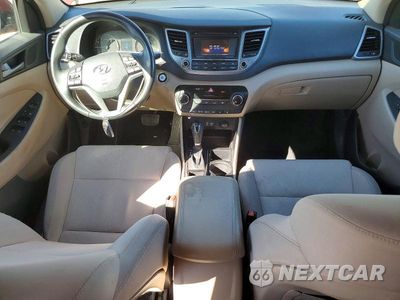 Zdjęcie 8 z 12 samochodu: 2016 HYUNDAI TUCSON SPORT VIN:KM8J33A26GU114046 - miniatura