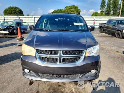 Piąte zdjęcie samochodu w środku: 2020 DODGE GRAND CARAVAN SXT VIN:2C4RDGCG9LR183535 - miniatura