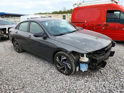 Czwarte zdjęcie samochodu z boku: 2025 HYUNDAI ELANTRA SEL SPORT VIN:KMHLM4DG3SU948576 - miniatura