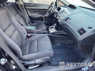 Zdjęcie 7 z 12 samochodu: 2011 HONDA CIVIC LX-S VIN:2HGFA1F62BH512111 - miniatura