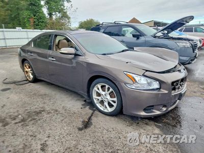 Czwarte zdjęcie samochodu z boku: 2012 NISSAN MAXIMA 3.5 S VIN:1N4AA5AP6CC817055 - miniatura
