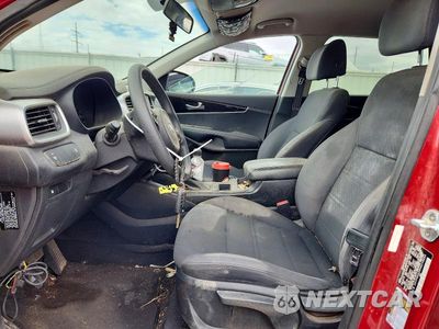 Zdjęcie 7 z 13 samochodu: 2017 KIA SORENTO LX VIN:5XYPG4A30HG218648 - miniatura