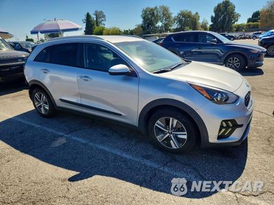 Czwarte zdjęcie samochodu z boku: 2020 KIA NIRO LXS VIN:KNDCB3LC2L5399127 - miniatura