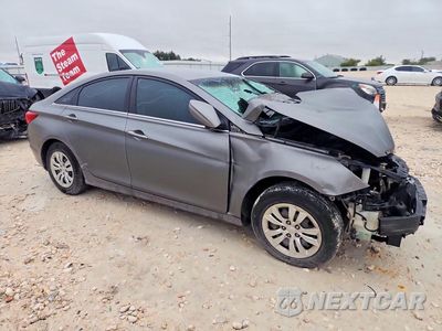 Czwarte zdjęcie samochodu z boku: 2013 HYUNDAI SONATA GLS VIN:5NPEB4AC4DH586730 - miniatura