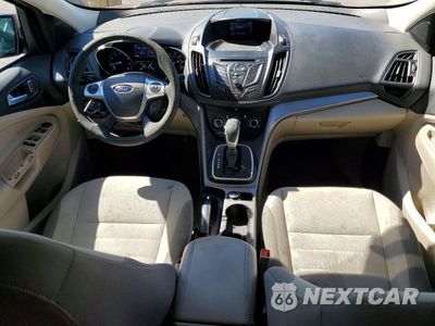Zdjęcie 8 z 13 samochodu: 2013 FORD ESCAPE SE VIN:1FMCU0GX3DUD18208 - miniatura