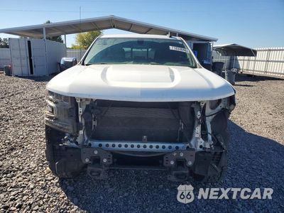 Piąte zdjęcie samochodu w środku: 2020 CHEVROLET SILVERADO K1500 LT VIN:3GCUYDED4LG231531 - miniatura