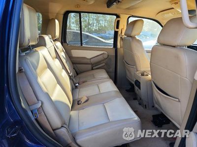 Zdjęcie 10 z 12 samochodu: 2007 FORD EXPLORER EDDIE BAUER VIN:1FMEU74E57UA83481 - miniatura