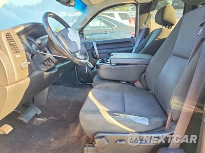 Zdjęcie 7 z 12 samochodu: 2011 CHEVROLET SILVERADO K1500 LT VIN:1GCRKSE30BZ318991 - miniatura
