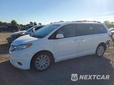2017 TOYOTA SIENNA LE 5TDJZ3DC8HS157011 - główne zdjęcie licytacji z USA - miniatura