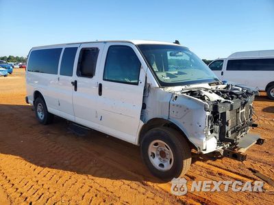 Czwarte zdjęcie samochodu z boku: 2020 GMC SAVANA G3500 LS VIN:1GJZ7NFB9L1213660 - miniatura