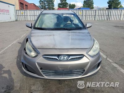 Piąte zdjęcie samochodu w środku: 2013 HYUNDAI ACCENT GLS VIN:KMHCT4AE1DU359681 - miniatura