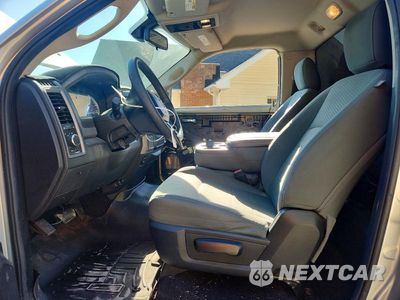Zdjęcie 7 z 12 samochodu: 2014 RAM 1500 ST VIN:3C6JR6AT4EG254875 - miniatura