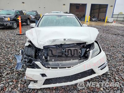 Piąte zdjęcie samochodu w środku: 2013 MERCEDES-BENZ C 300 4MATIC VIN:WDDGF8AB7DA822456 - miniatura