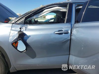Zdjęcie 7 z 12 samochodu: 2021 TOYOTA HIGHLANDER HYBRID LE VIN:5TDZARAH2MS009959 - miniatura