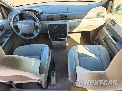 Zdjęcie 8 z 13 samochodu: 2005 FORD FREESTAR S VIN:2FMZA50665BA45998 - miniatura