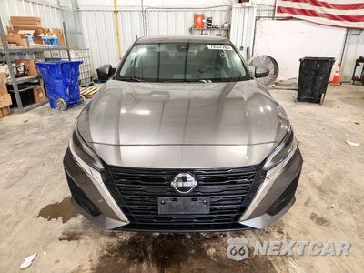 Piąte zdjęcie samochodu w środku: 2023 NISSAN ALTIMA S VIN:1N4BL4BV5PN387339 - miniatura