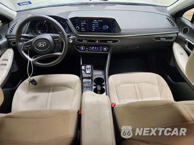 Zdjęcie 8 z 12 samochodu: 2023 HYUNDAI SONATA SEL VIN:KMHL64JA9PA281130 - miniatura