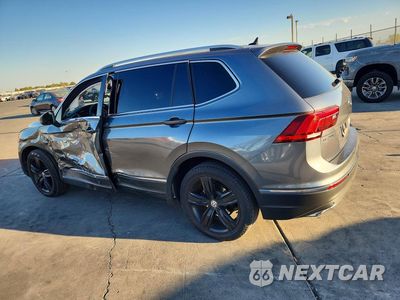 Drugie zdjęcie samochodu z przodu: 2020 VOLKSWAGEN TIGUAN SE VIN:3VV2B7AX7LM110229 - miniatura