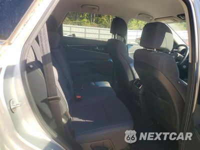 Zdjęcie 11 z 13 samochodu: 2017 KIA SORENTO LX VIN:5XYPG4A34HG267884 - miniatura