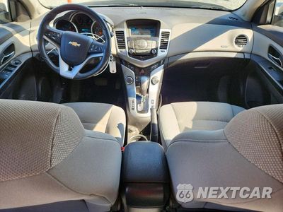 Zdjęcie 8 z 12 samochodu: 2013 CHEVROLET CRUZE LT VIN:1G1PC5SB2D7166611 - miniatura