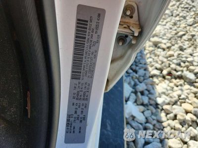 Zdjęcie 13 z 13 samochodu: 2020 RAM 1500 LARAMIE VIN:1C6SRFRT8LN171477 - miniatura