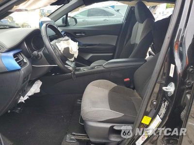 Zdjęcie 7 z 13 samochodu: 2019 TOYOTA C-HR XLE VIN:NMTKHMBX8KR092332 - miniatura