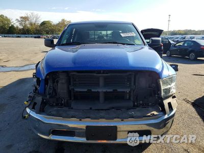Piąte zdjęcie samochodu w środku: 2019 RAM 1500 CLASSIC SLT VIN:1C6RR7TT9KS655140 - miniatura
