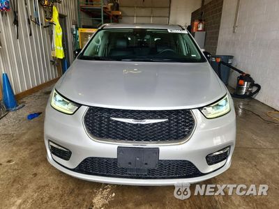 Piąte zdjęcie samochodu w środku: 2024 CHRYSLER PACIFICA TOURING L VIN:2C4RC1BG2RR182544 - miniatura