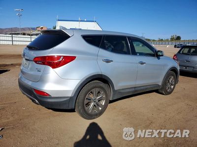 Trzecie zdjęcie samochodu z tyłu: 2015 HYUNDAI SANTA FE SPORT 2.4L VIN:5XYZTDLB7FG280179 - miniatura