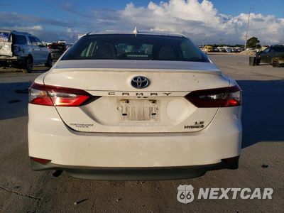 Zdjęcie 6 z 12 samochodu: 2022 TOYOTA CAMRY LE VIN:4T1C31AK1NU041503 - miniatura