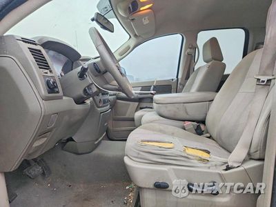 Zdjęcie 7 z 12 samochodu: 2008 DODGE RAM1500 4X4 CNVTLCAB VIN:1D7HA18N28S517229 - miniatura