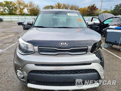 Piąte zdjęcie samochodu w środku: 2019 KIA SOUL + VIN:KNDJP3A55K7008228 - miniatura