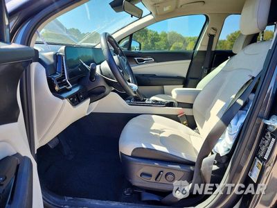 Zdjęcie 7 z 13 samochodu: 2024 KIA SPORTAGE EX VIN:5XYK33DF2RG168343 - miniatura