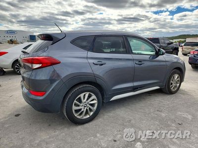 Trzecie zdjęcie samochodu z tyłu: 2017 HYUNDAI TUCSON SE VIN:KM8J33A43HU485653 - miniatura