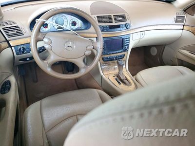 Zdjęcie 8 z 12 samochodu: 2007 MERCEDES-BENZ E 350 VIN:WDBUF56XX7B177945 - miniatura