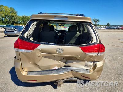 Zdjęcie 6 z 13 samochodu: 2011 TOYOTA SIENNA XLE 8-PASSENGER VIN:5TDYK3DC9BS006494 - miniatura