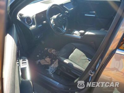Zdjęcie 8 z 12 samochodu: 2022 MERCEDES-BENZ GLA 250 4MATIC VIN:W1N4N4HB8NJ377492 - miniatura