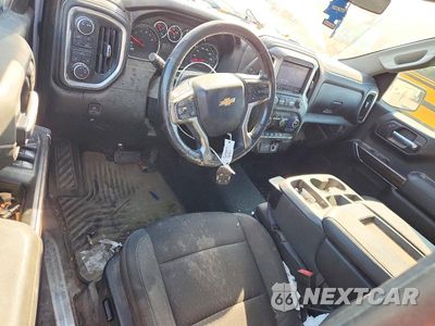 Zdjęcie 8 z 12 samochodu: 2021 CHEVROLET SILVERADO K1500 LT VIN:1GCUYDETXMZ353805 - miniatura