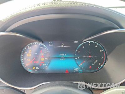 Zdjęcie 9 z 12 samochodu: 2023 MERCEDES-BENZ C 300 4MATIC VIN:W1KWJ8EB8PG127960 - miniatura