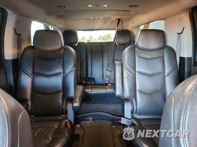 Zdjęcie 10 z 14 samochodu: 2020 CADILLAC ESCALADE ESV LUXURY VIN:1GYS4HKJ6LR190897 - miniatura