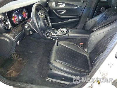 Zdjęcie 7 z 12 samochodu: 2017 MERCEDES-BENZ E 300 4MATIC VIN:WDDZF4KB0HA182712 - miniatura