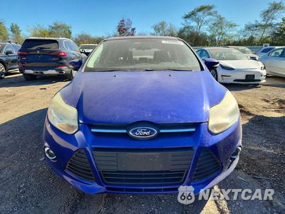 Piąte zdjęcie samochodu w środku: 2013 FORD FOCUS SE VIN:1FADP3K21DL275514 - miniatura