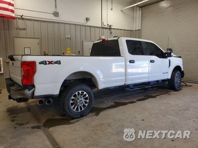 Trzecie zdjęcie samochodu z tyłu: 2022 FORD F350 SUPER DUTY VIN:1FT8W3BTXNEE86093 - miniatura