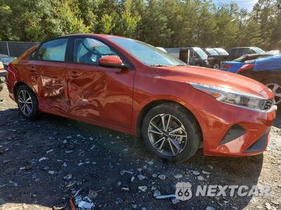 Czwarte zdjęcie samochodu z boku: 2022 KIA FORTE LXS VIN:3KPF24AD7NE496913 - miniatura