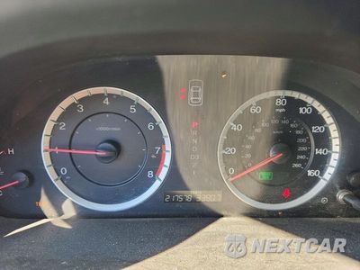 Zdjęcie 9 z 12 samochodu: 2011 HONDA ACCORD LXP VIN:1HGCP2F47BA043604 - miniatura