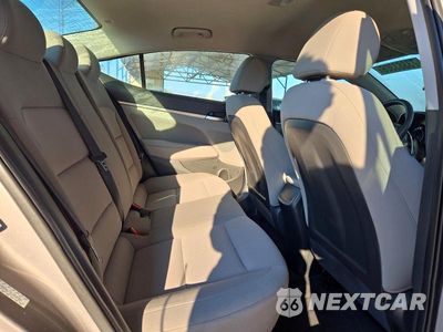 Zdjęcie 10 z 12 samochodu: 2020 HYUNDAI ELANTRA SEL VIN:KMHD84LF2LU018364 - miniatura