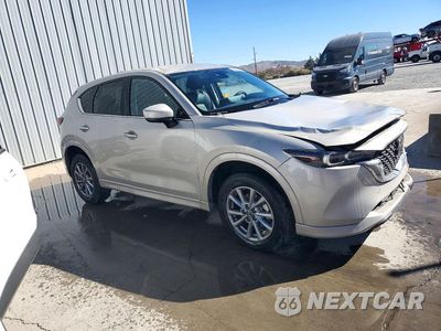 Czwarte zdjęcie samochodu z boku: 2025 MAZDA CX-5 SELECT VIN:JM3KFBBL4S0681123 - miniatura